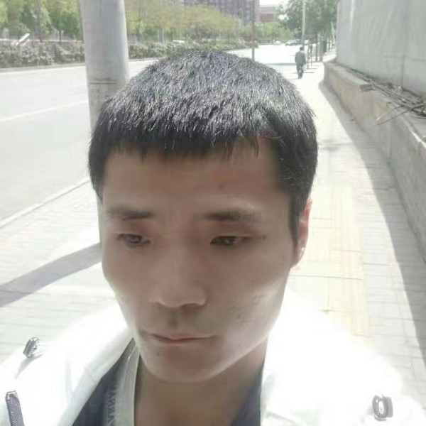 朴素演变石头的照片