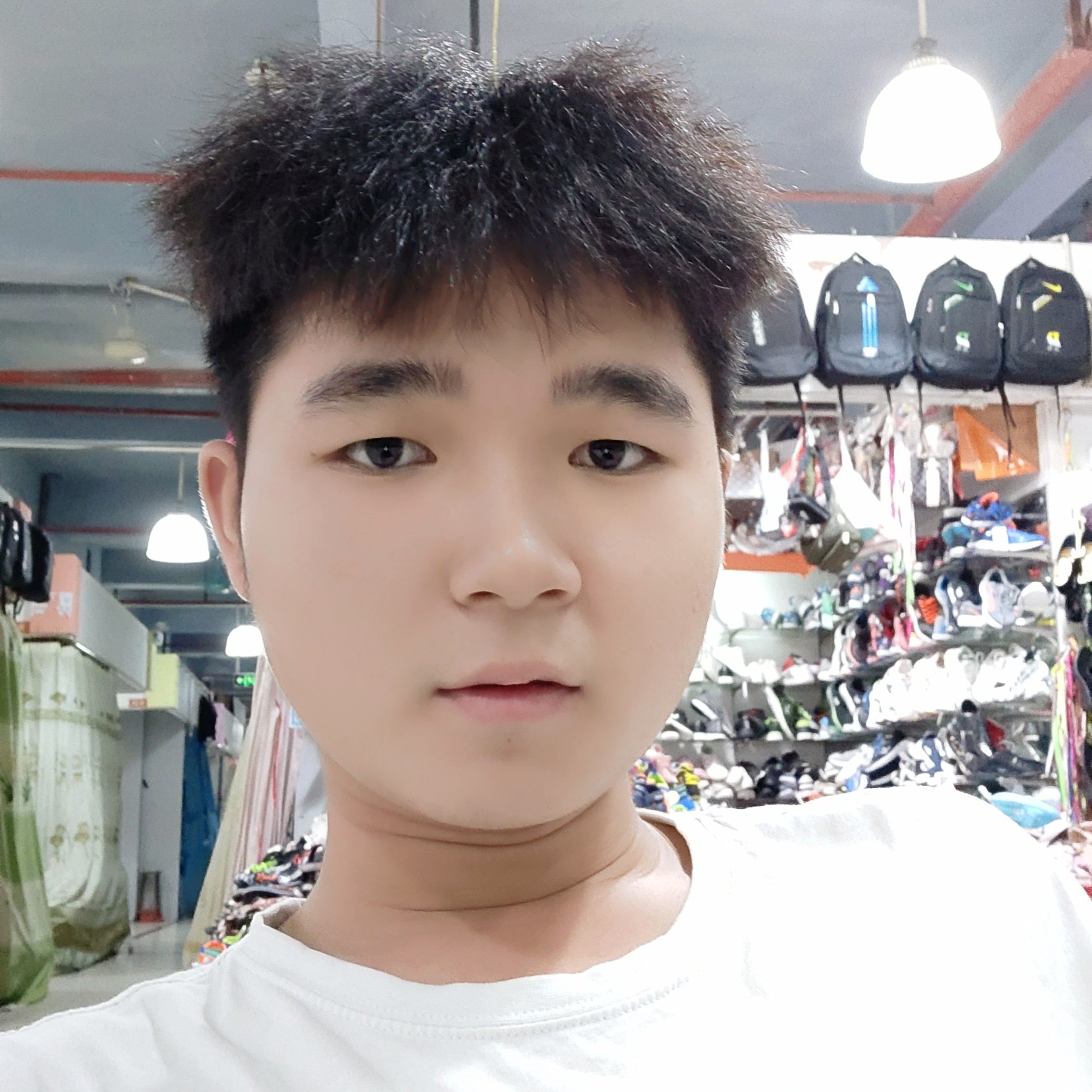 贪玩吃醋流影的照片