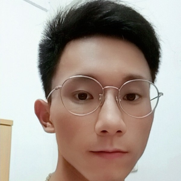 曲奇迎霸气的照片