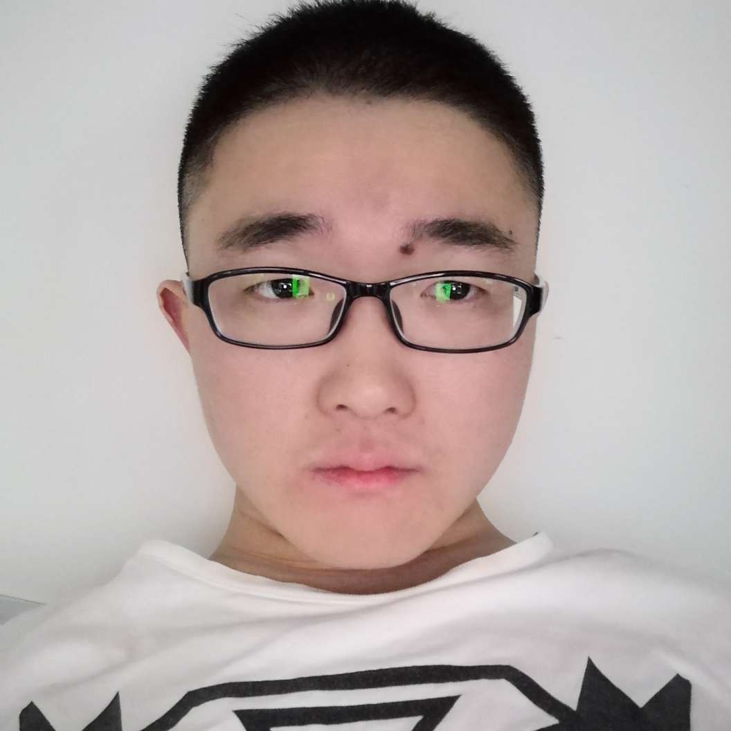 阿力垒的照片