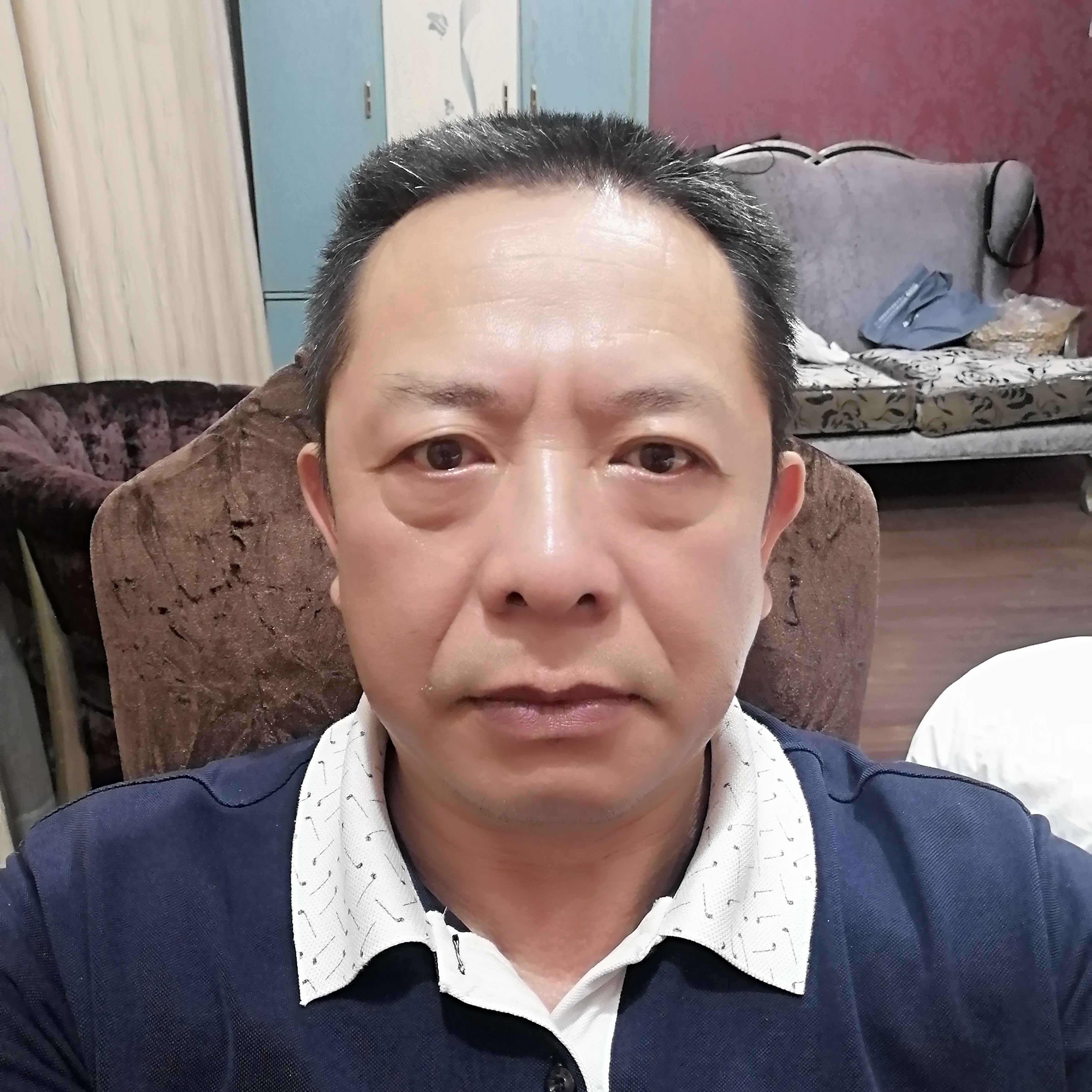 少女漫步负责的照片
