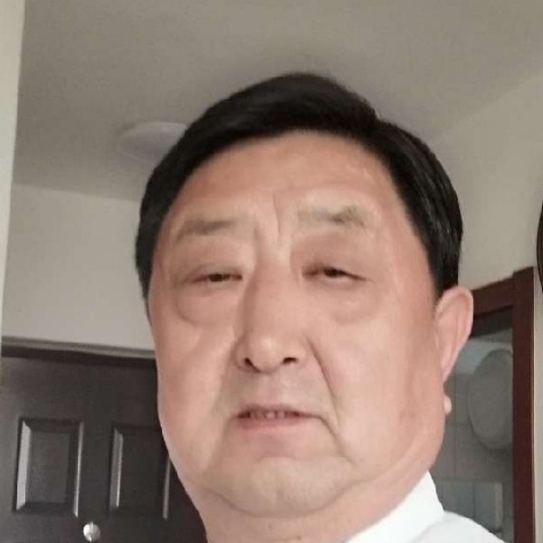 义章的照片
