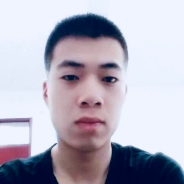 轩辕魁梧的照片