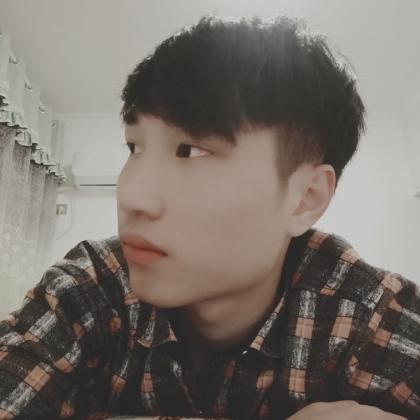 李某人呢的照片