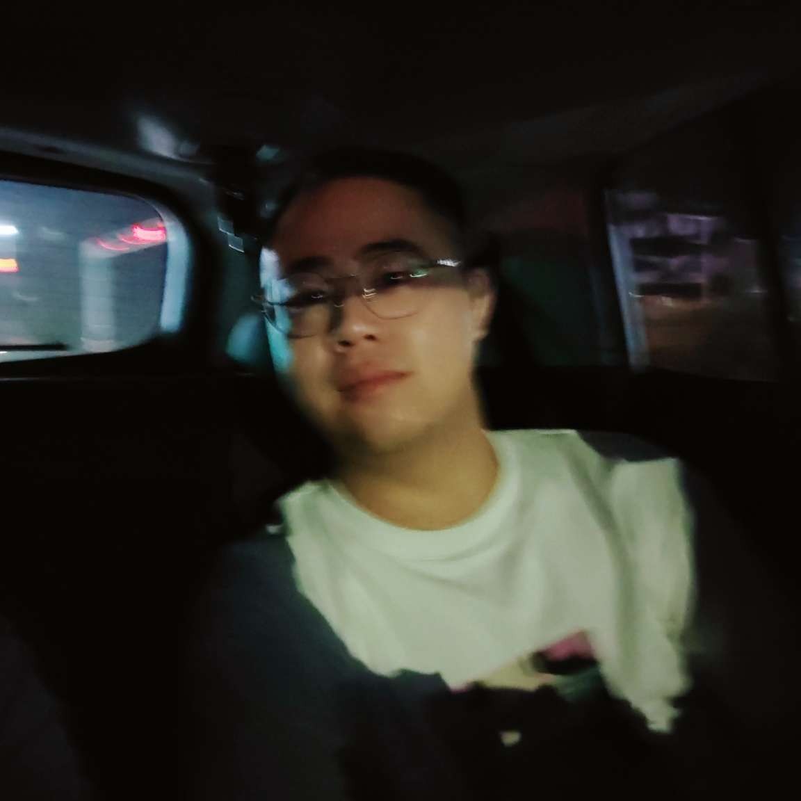 寒风漫步落后的照片