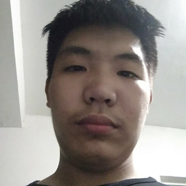 何才豪的照片