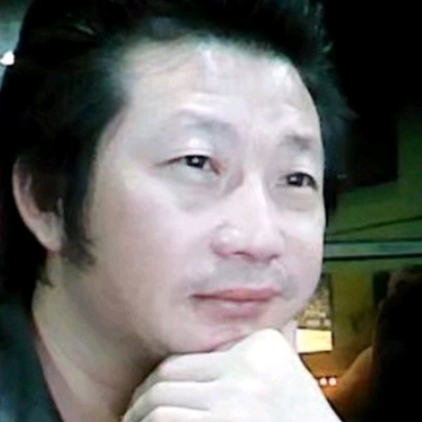 耍酷方黛儿的照片