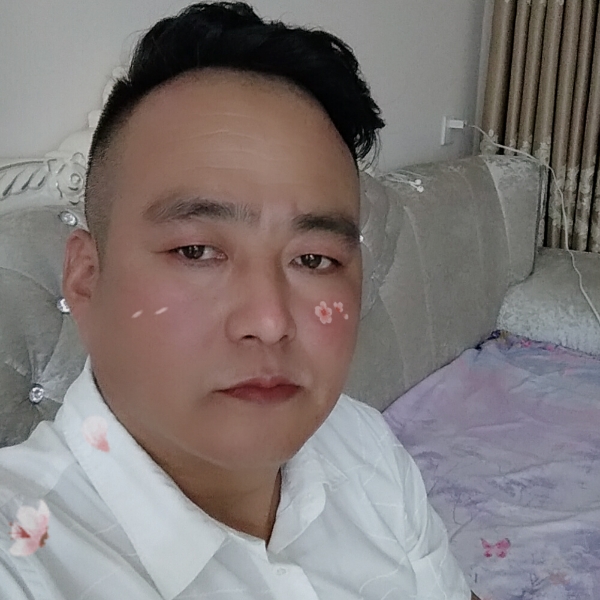 传统爱恋过客的照片