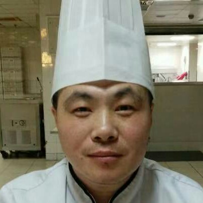 谢震宇西伯利亚狼的照片