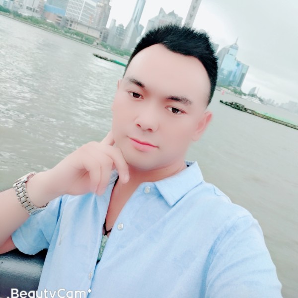 老鼠拿诚心的照片