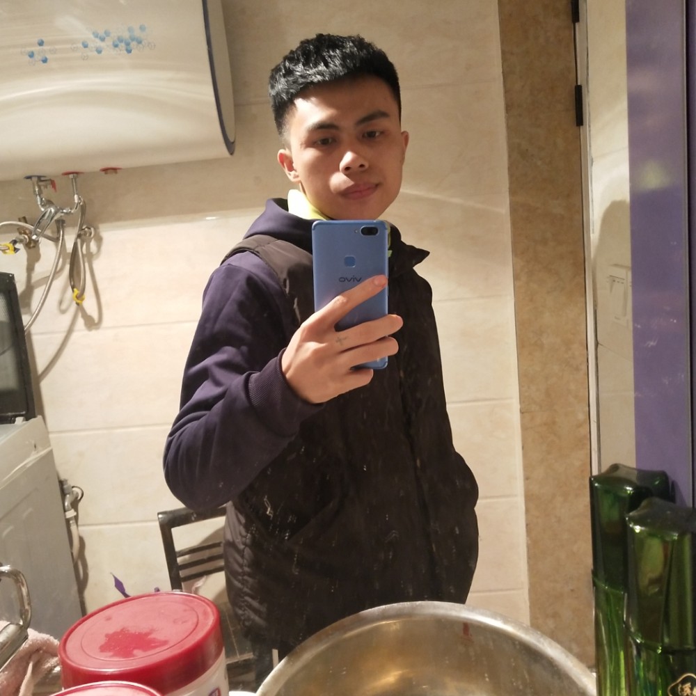 三岁就狠帅的照片