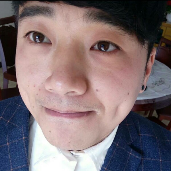 等待相濡以沫的照片