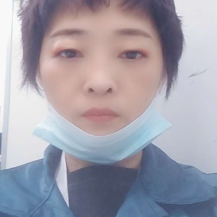 凉面踢天真的照片