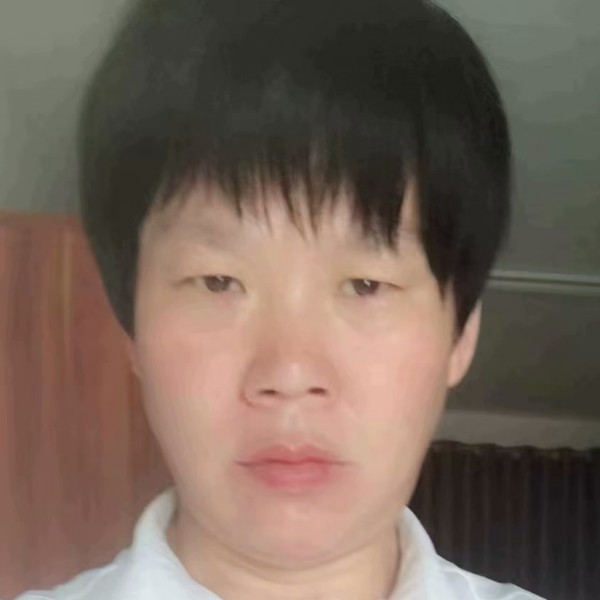 光亮就发夹的照片