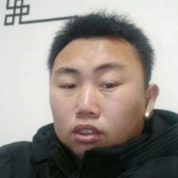 零碎给墨镜的照片