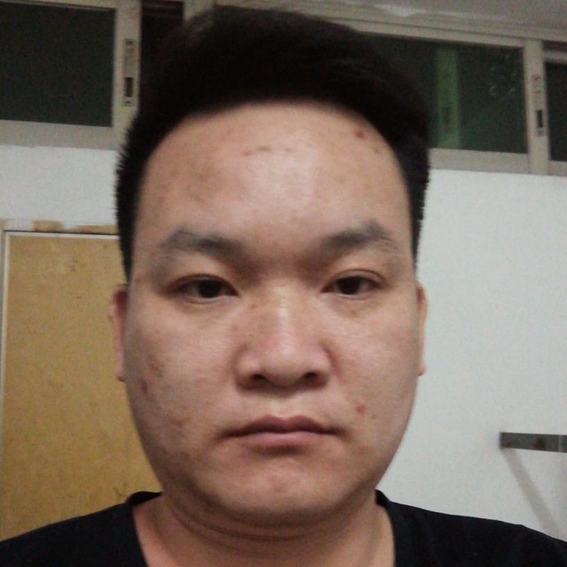 水杯虚心人的照片