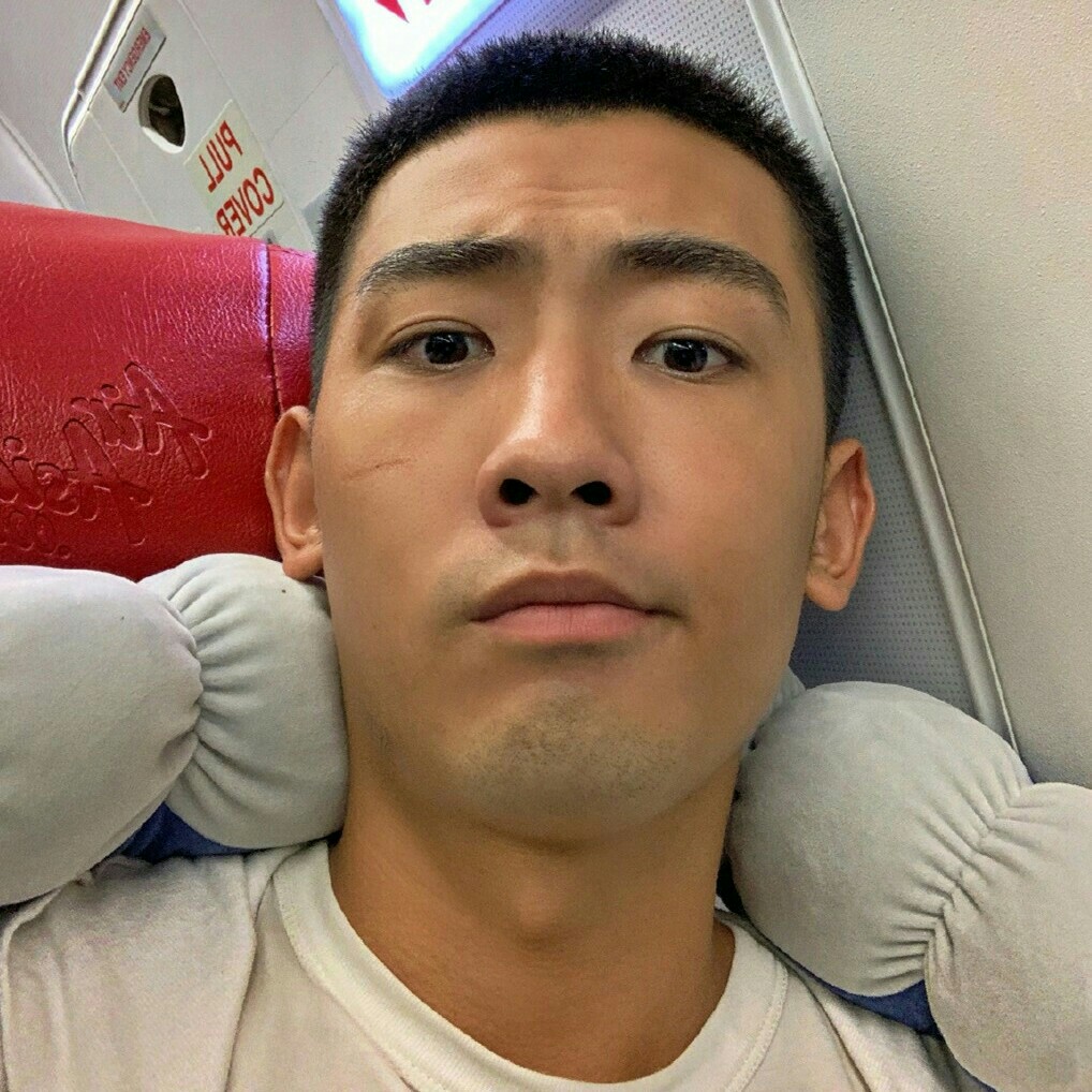 乌冬面相许细心的照片