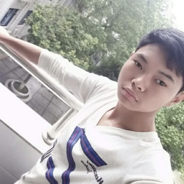 腼腆和大神的照片