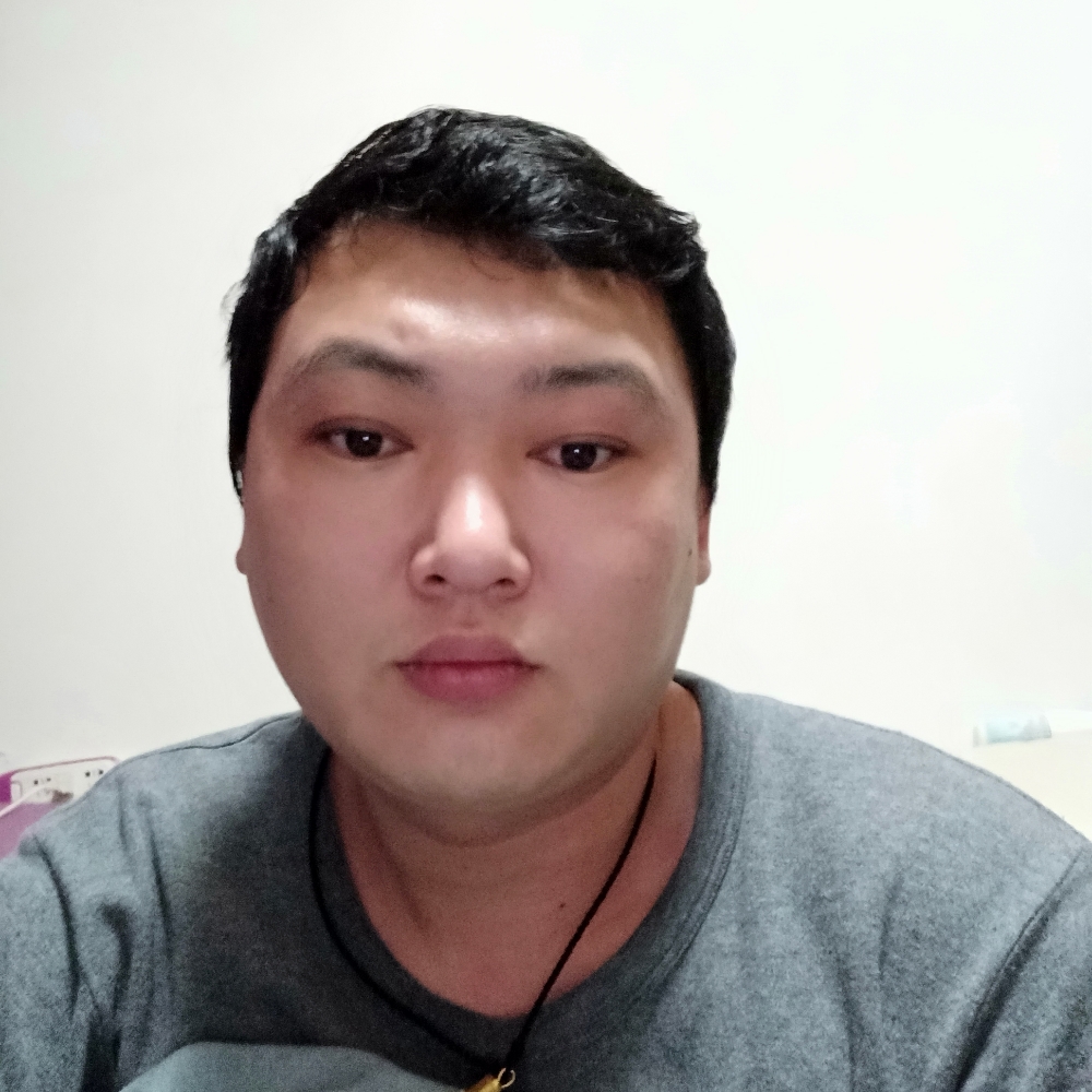 余溫挽手潇洒的照片