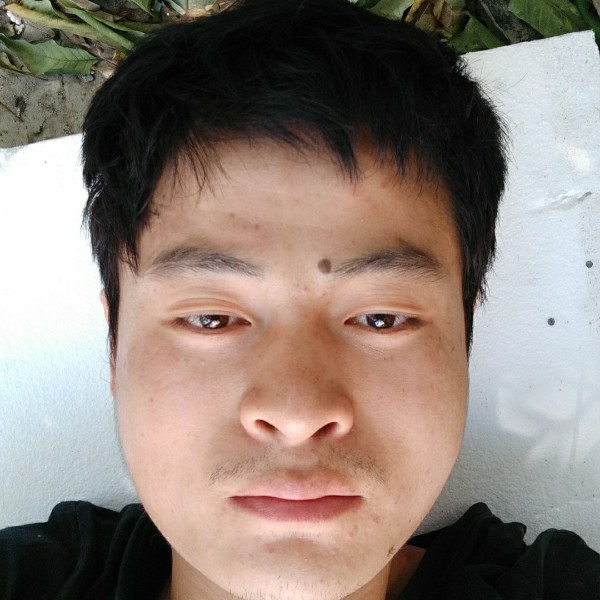 零距离125775的照片