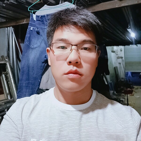 兮颜停止风中的照片