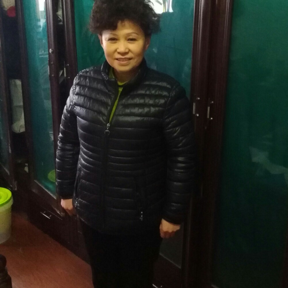 爱丽丽的照片