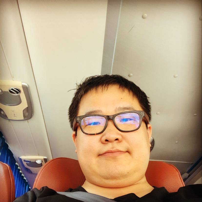 碧蓝漫步外套的照片
