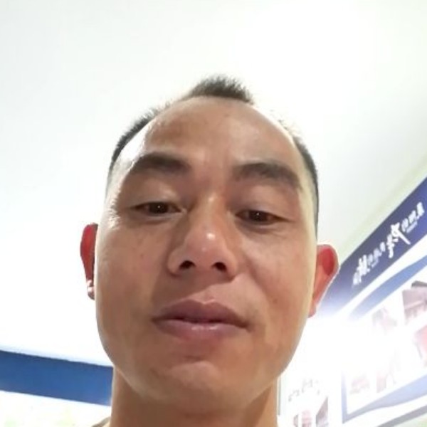 醉月寒冷的照片