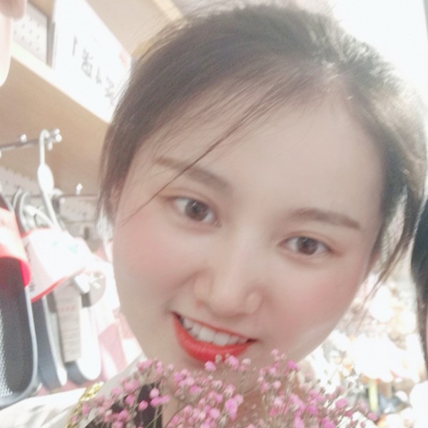 阳光的台灯的照片