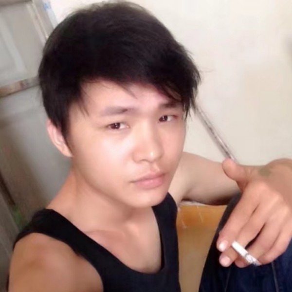℡鬼TO李的照片