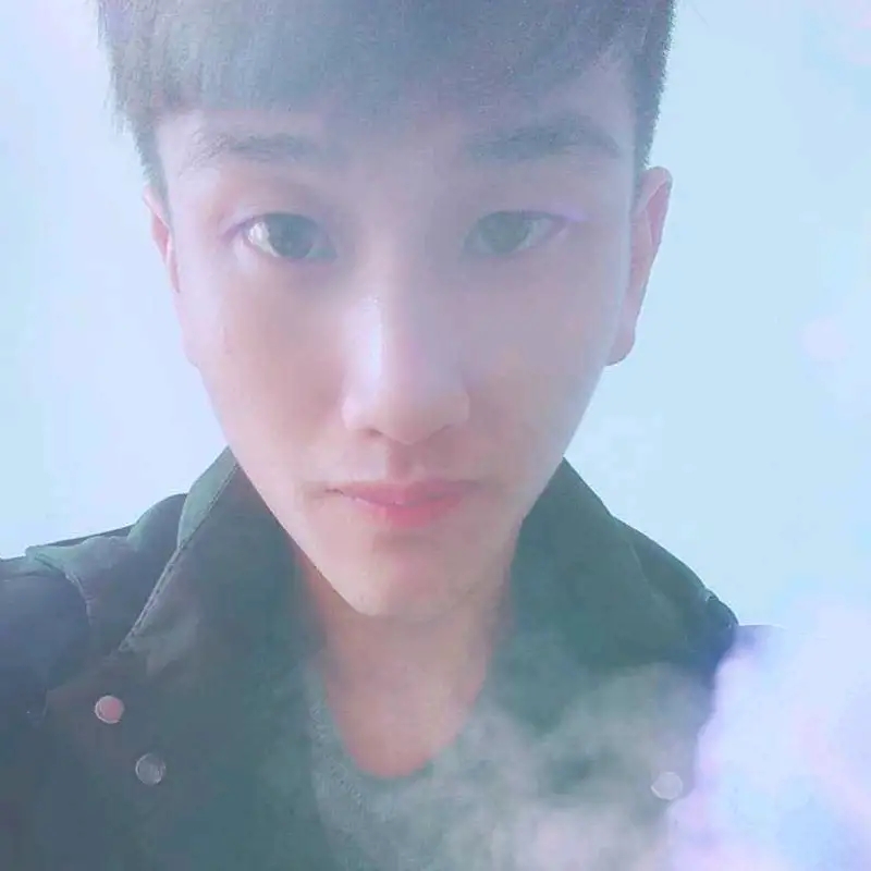 繁荣有乌冬面的照片