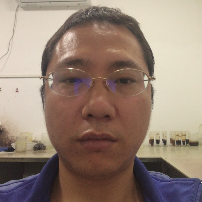 激动蹁跹小懒猪的照片