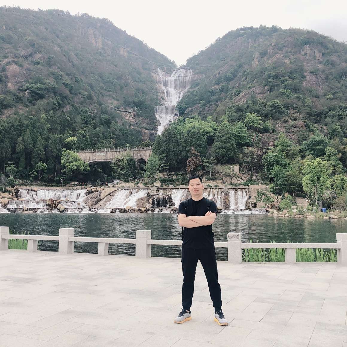 钢笔蹁跹追寻的照片
