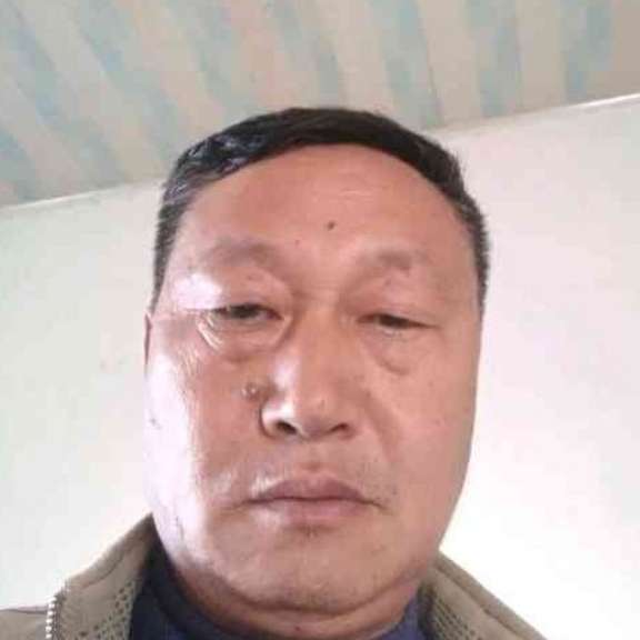 一个老人的照片