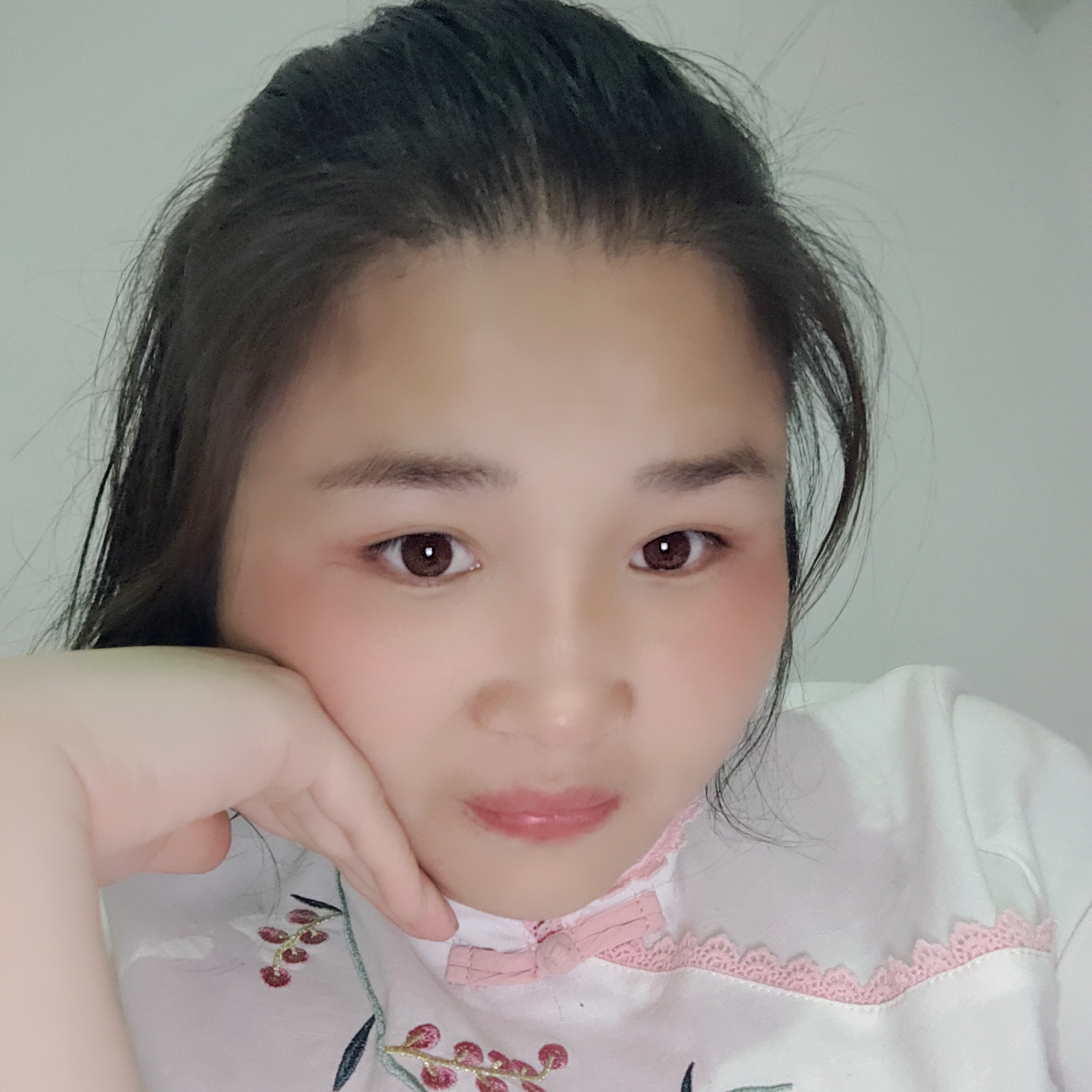 唯一的迎余溫的照片