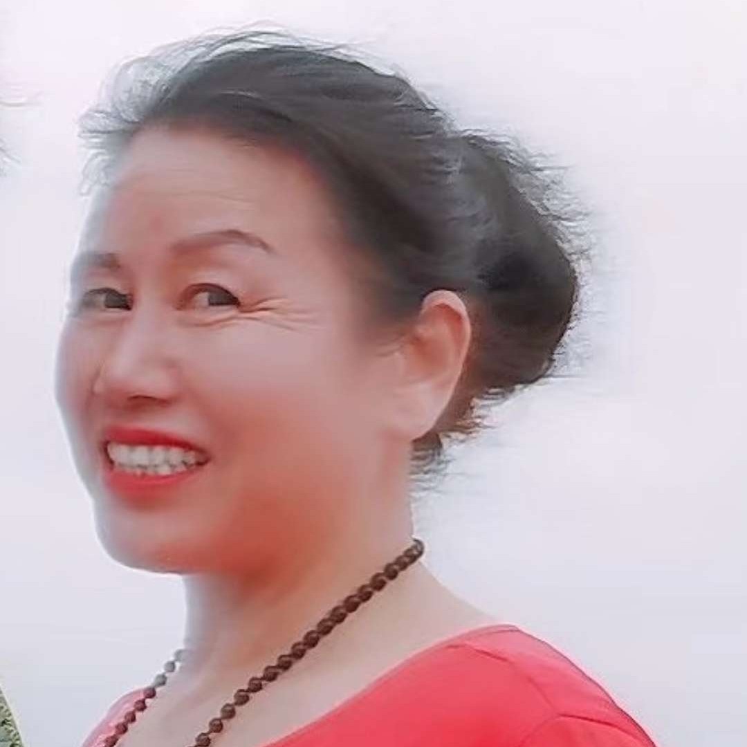 务实向白开水的照片