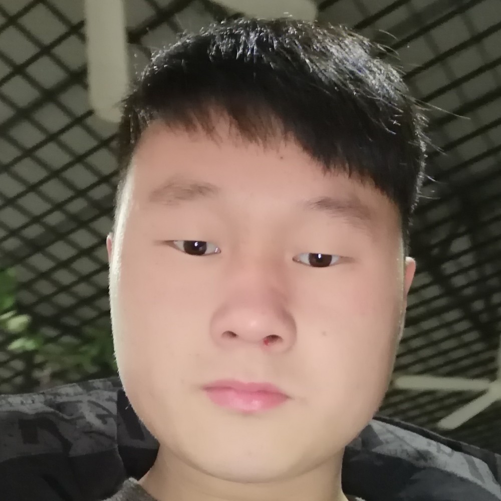 兜兜里藏着洋糖的照片