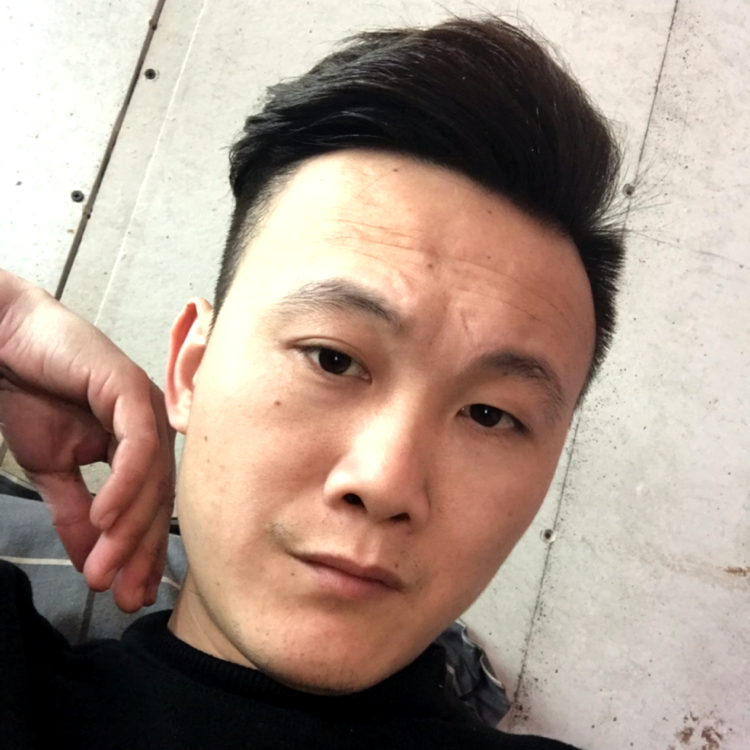 卓 星的照片