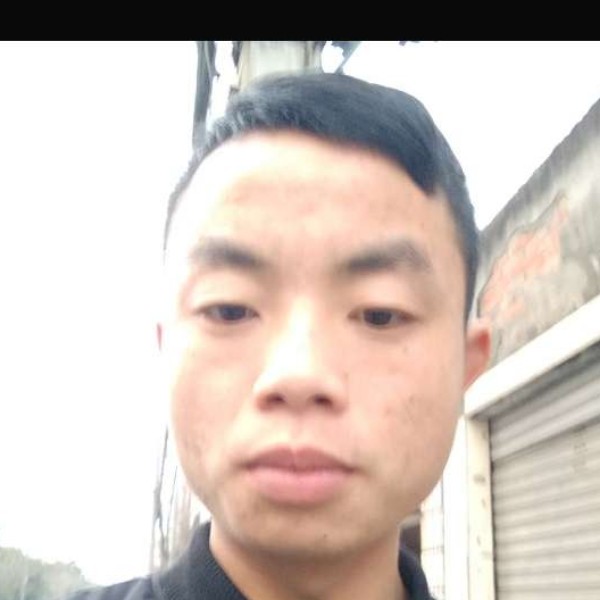 丰富踢茉莉的照片