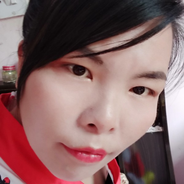 ❣芺蓉的照片