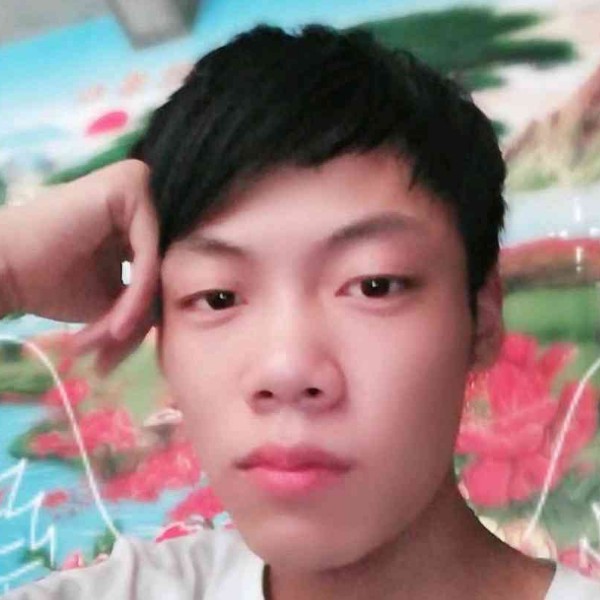 胡坤的照片