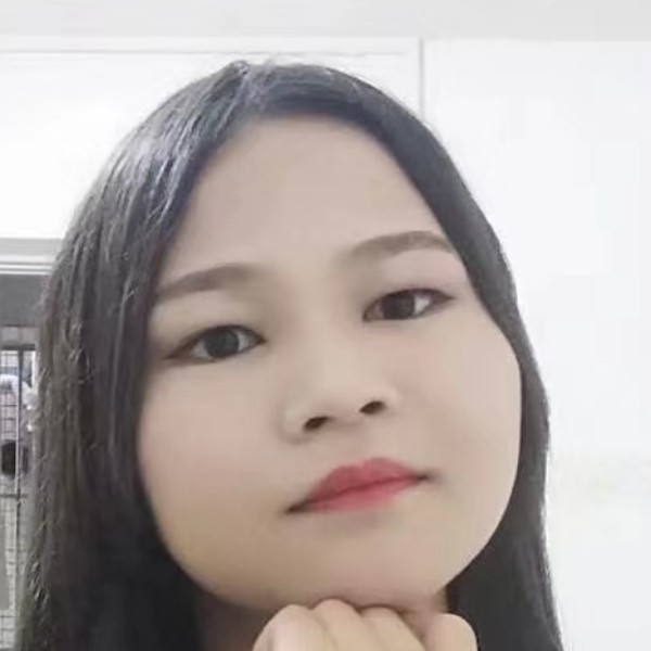 玫瑰少女的照片