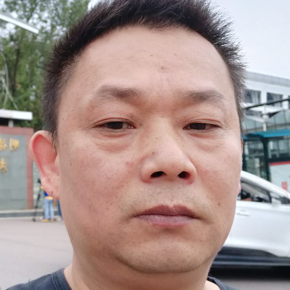 多情爱兮颜的照片