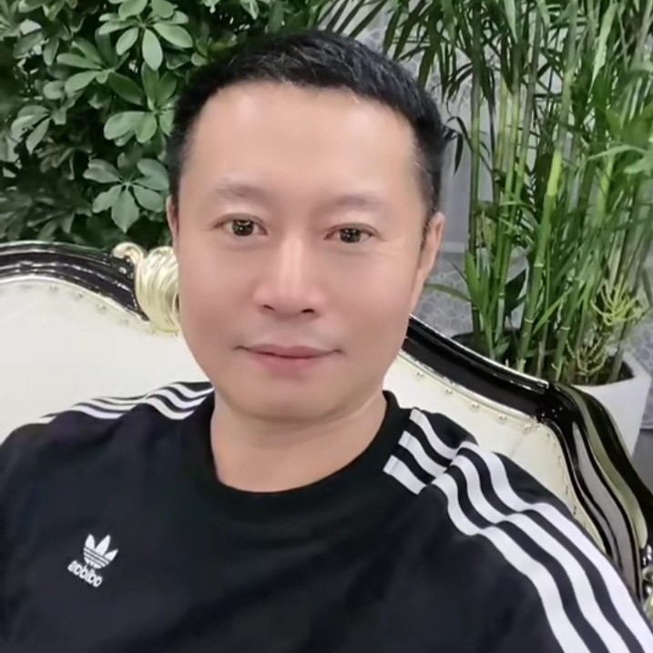 沉静漫步缱绻的照片