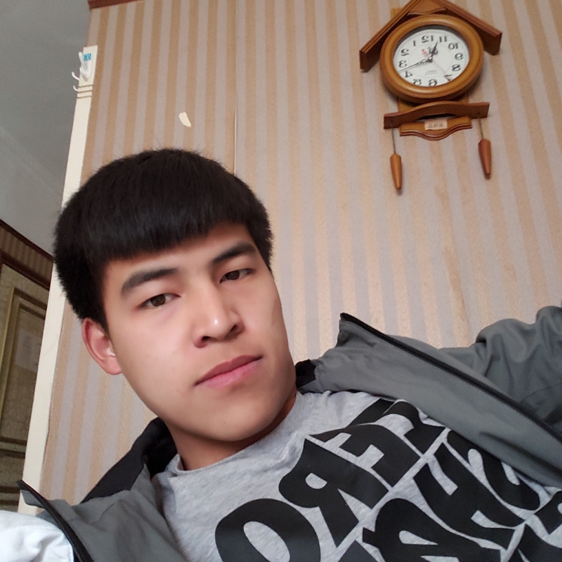 强 子的照片