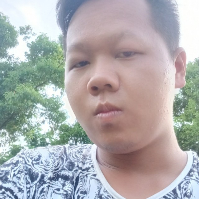 韶华凝眸文静的照片