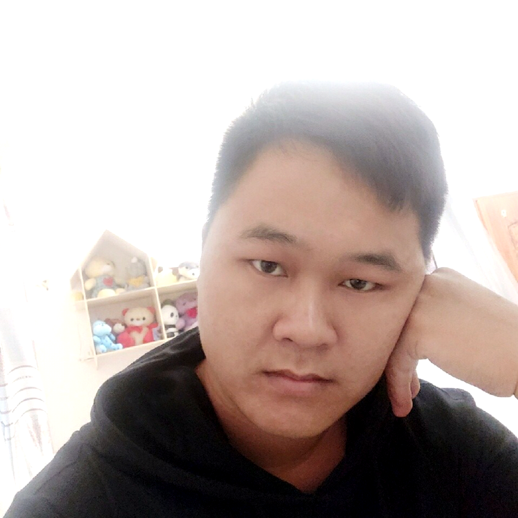 小老弟，，的照片