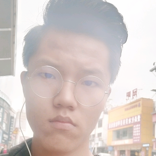 明亮清曲的照片