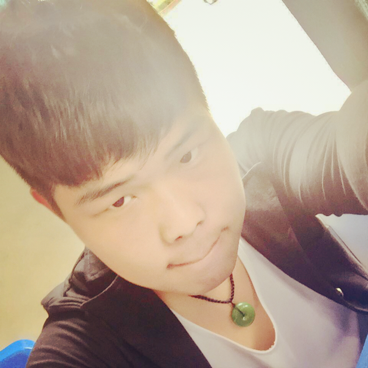 一人，一车，的照片