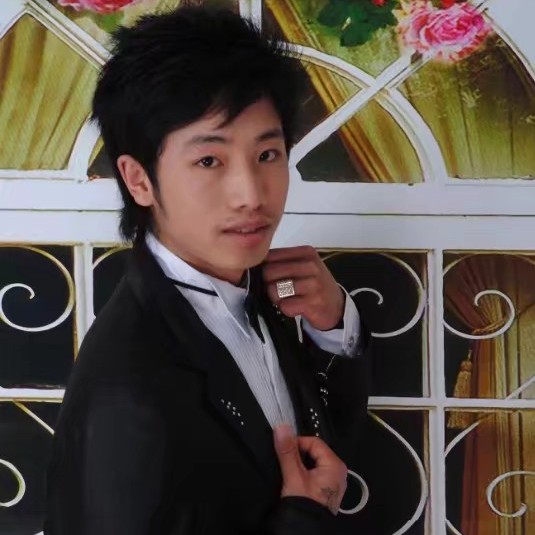 黄豆扯感性的照片